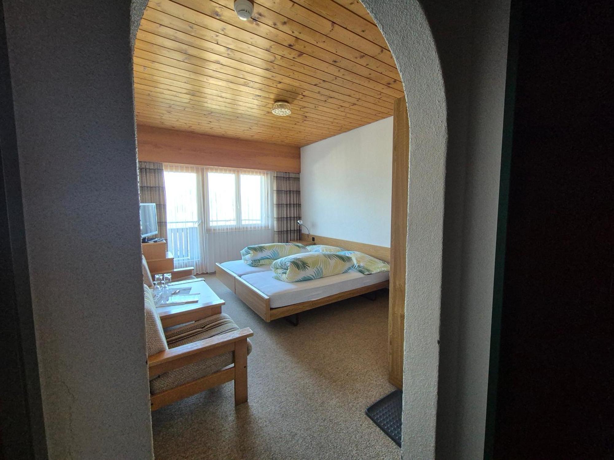 Aparthotel Edy Bruggmann Ag Flumserberg Room photo